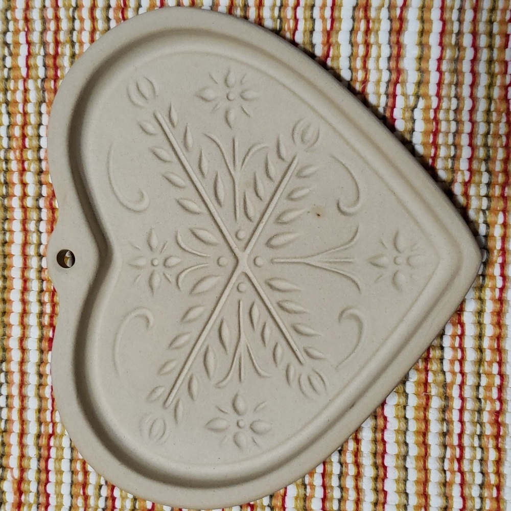 Pampered Chef Anniversary Heart Cookie Mold 2000